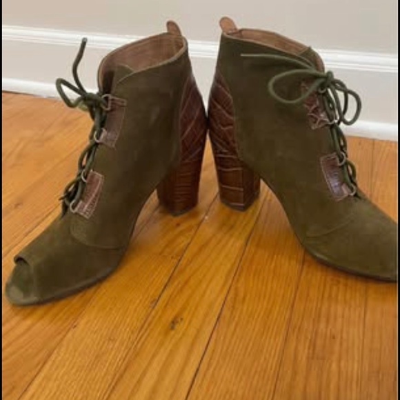 Seychelles Heels - Picture 4 of 4